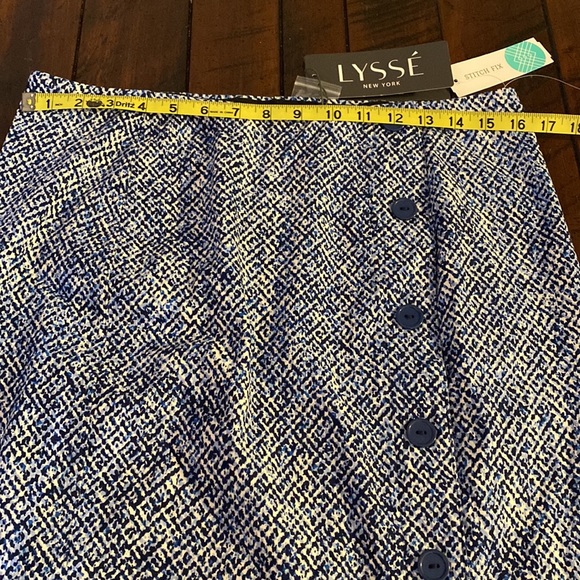 Lysse Raven Button Detail Skirt - Picture 11 of 13